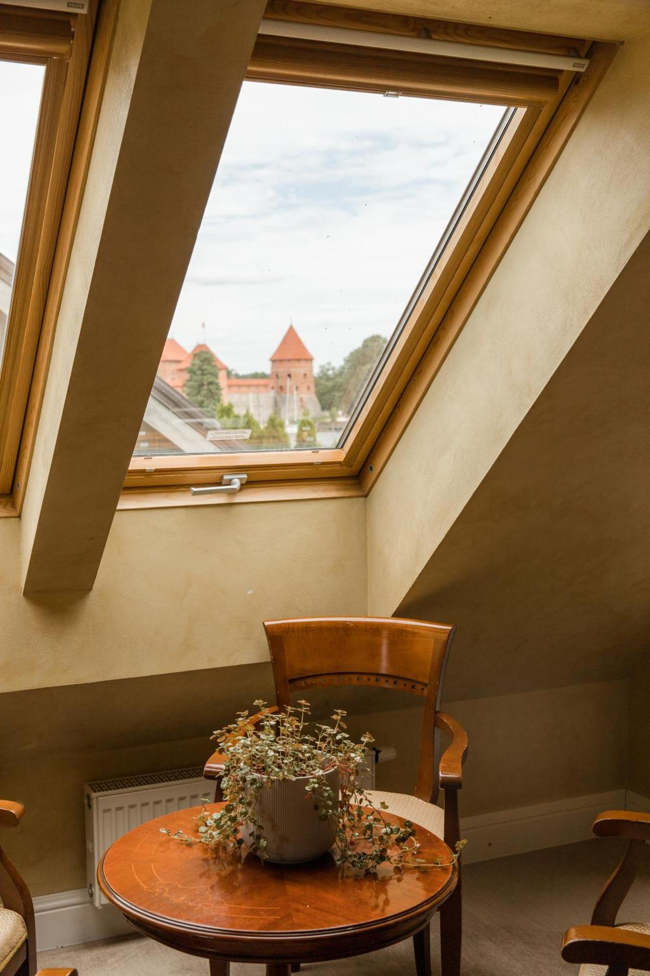 Apvalaus Stalo Klubas Gastro & Spa Hotel Trakai Pokoj fotografie