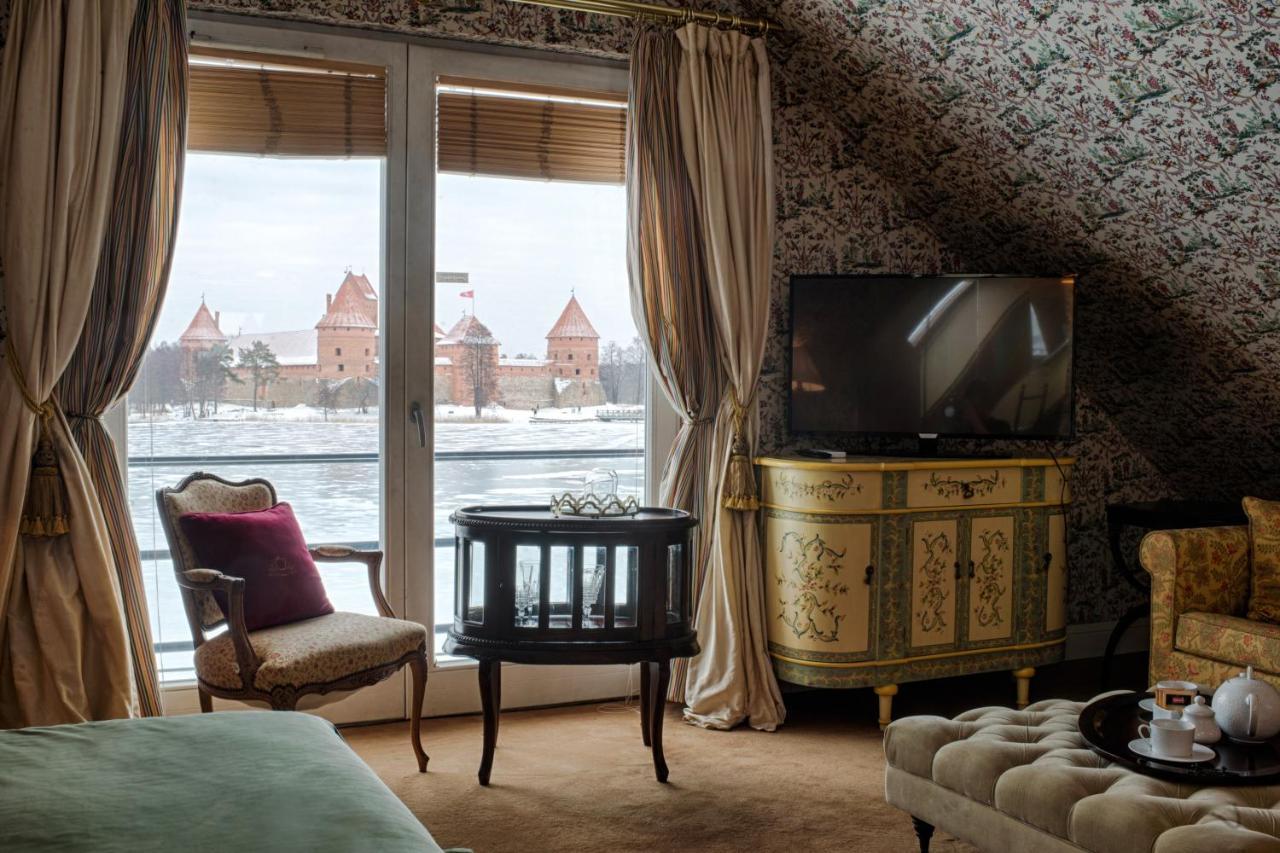 Apvalaus Stalo Klubas Gastro & Spa Hotel Trakai Exteriér fotografie